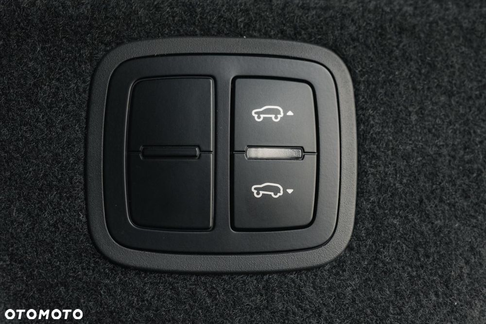 Porsche Macan Standard - 36