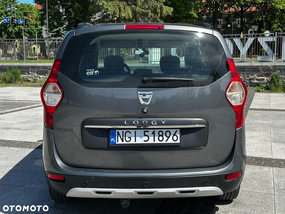 Dacia Lodgy TCe 115 Stepway - 11