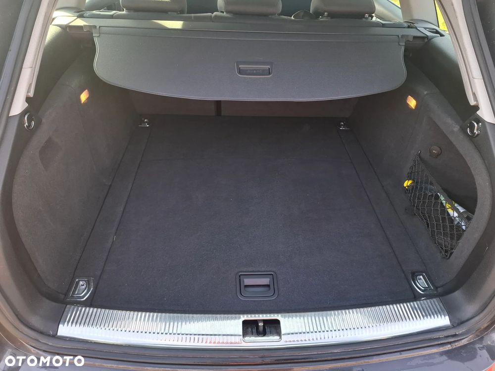 Audi A4 Avant 2.0 TDI DPF quattro Ambition - 9