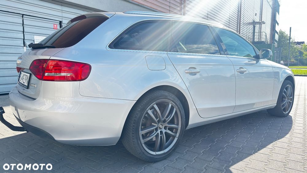 Audi A4 Avant 2.0 TDI - 12