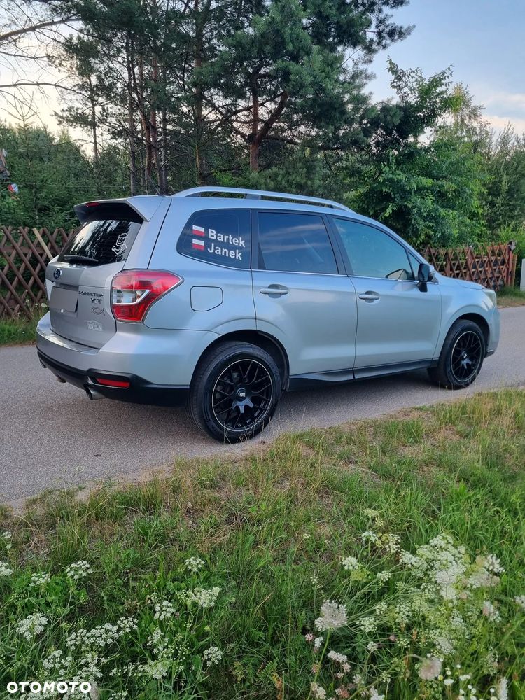 Subaru Forester 2.0XT Comfort Lineartronic - 10