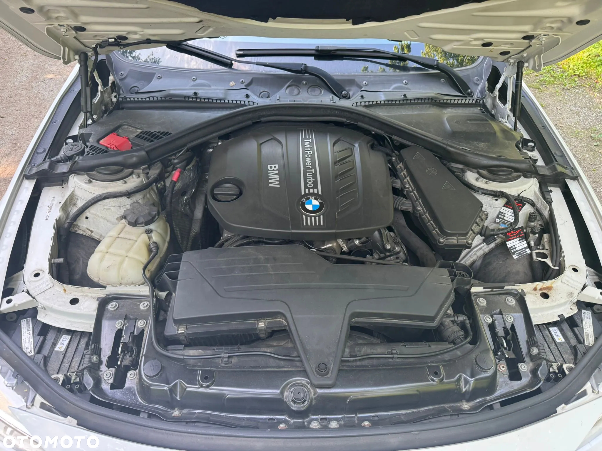 BMW Seria 3 318d Touring Sport Line - 11