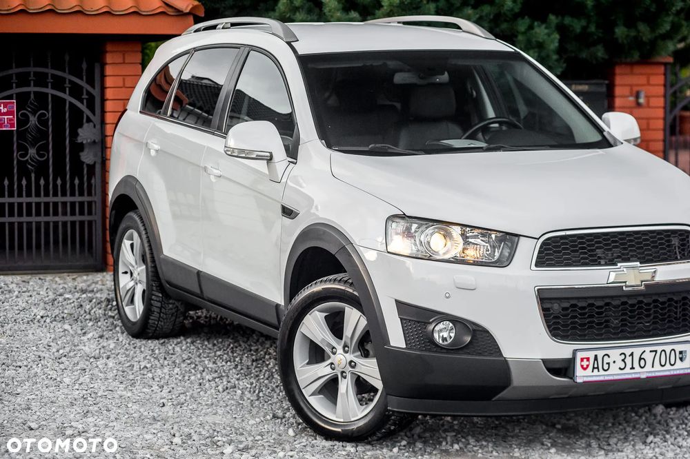 Chevrolet Captiva 2.4 AWD Automatik LT+ - 2