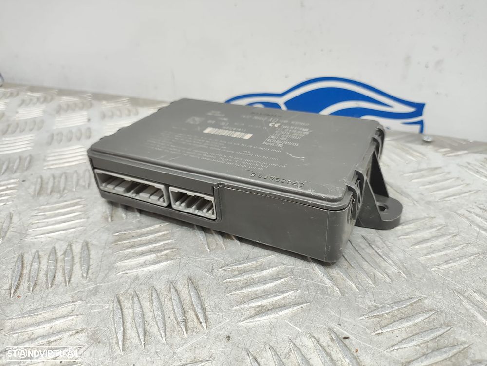 Módulo Keyless Jaguar XE X760 FK7219H440AD - 3