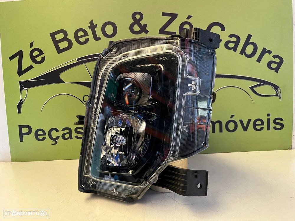 Maxus T90 EV - FAROL LED DIREITO - FF826 - 1