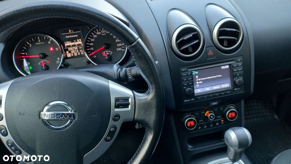 Nissan Qashqai 2.0 dCi 4x4 Tekna Premium - 22