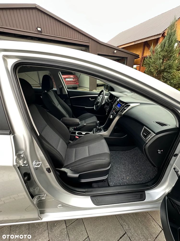 Hyundai i30 1.4 Classic - 12