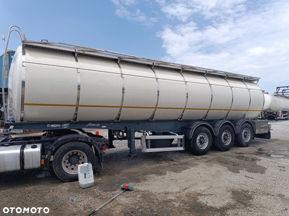 Menci 4 komory , lekka - 9