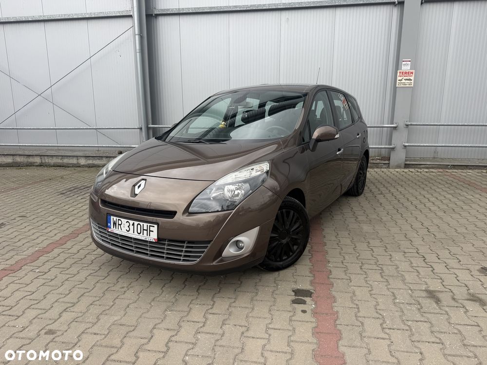 Renault Grand Scenic - 1
