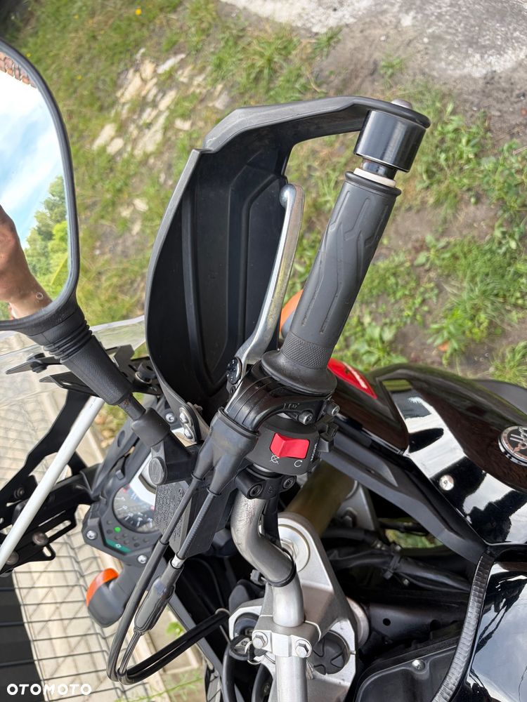Yamaha Super Tenere - 16