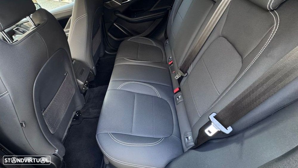 Jaguar I-Pace EV400 AWD S - 8