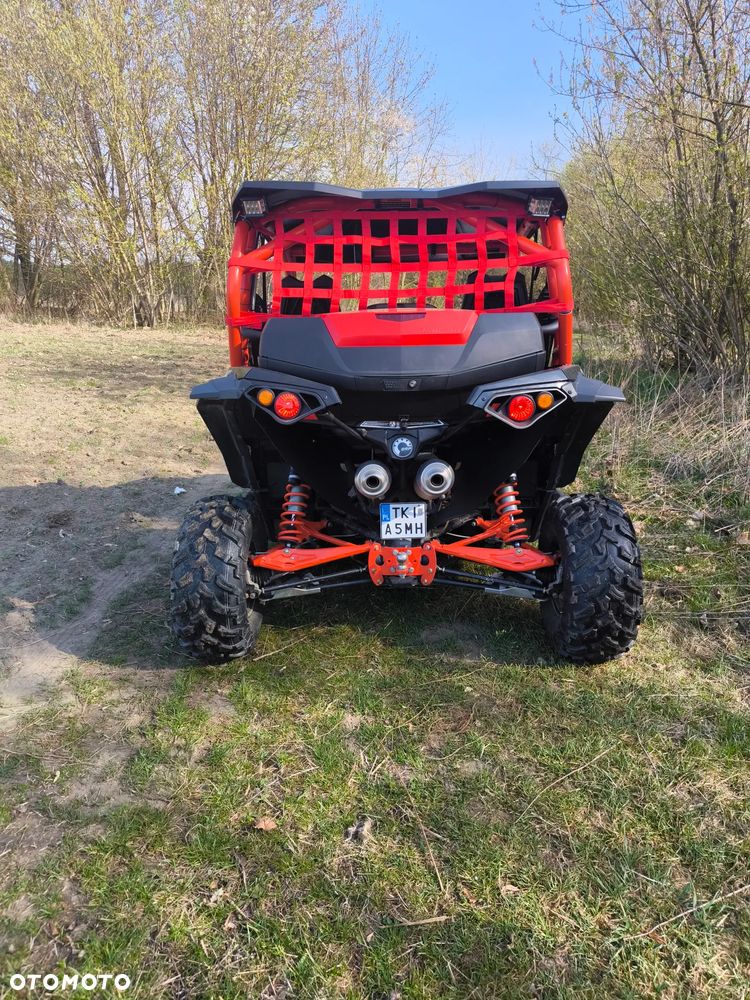 Can-Am Maverick - 4