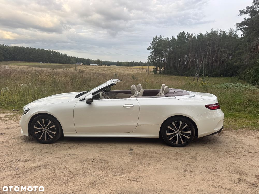 Mercedes-Benz Klasa E 200 4-Matic 9G-TRONIC - 1
