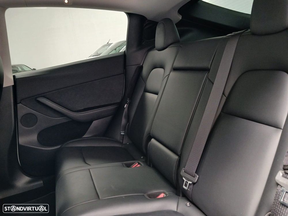 Tesla Model Y Standard - 9