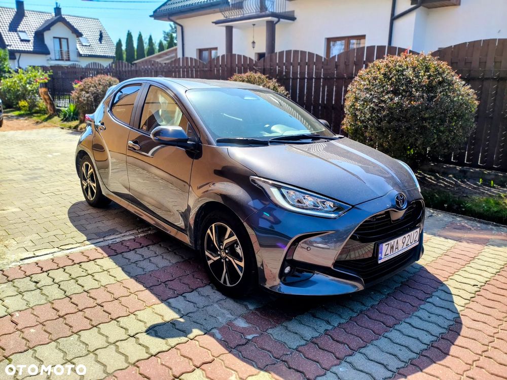 Toyota Yaris - 1