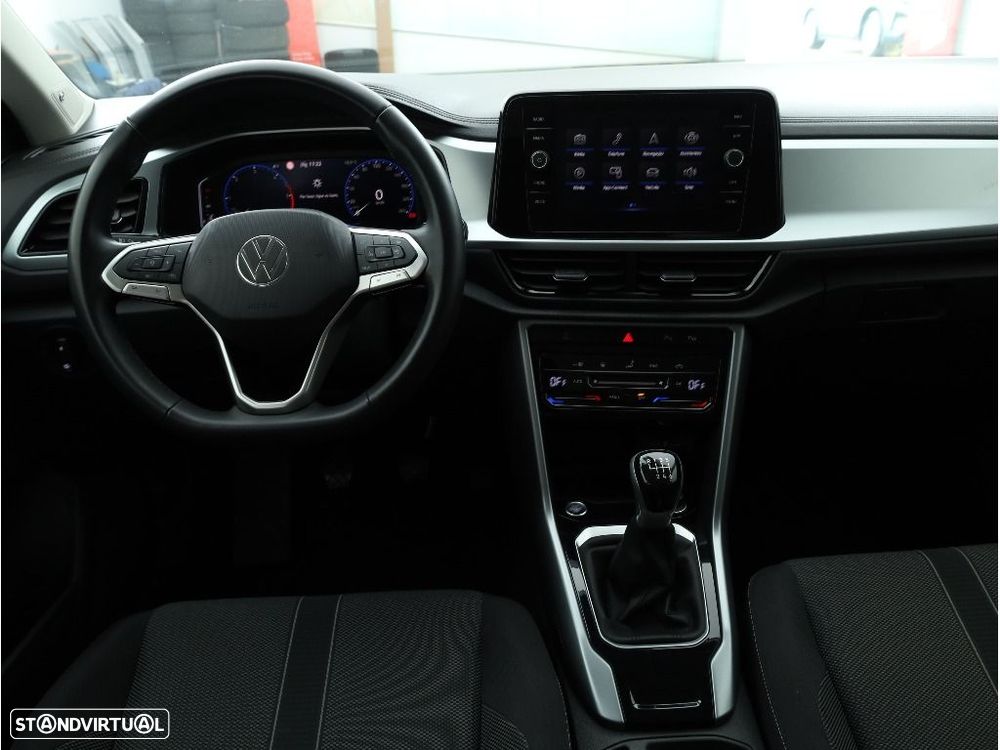 VW T-Roc 2.0 TDI Urban - 18