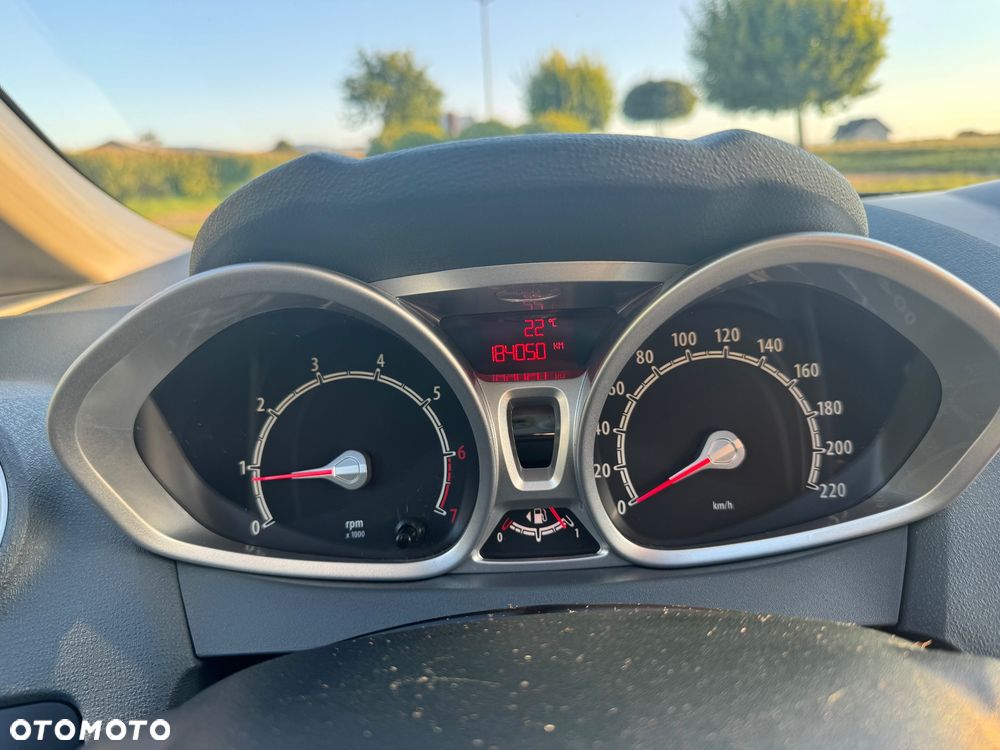 Ford Fiesta 1.25 Titanium - 9
