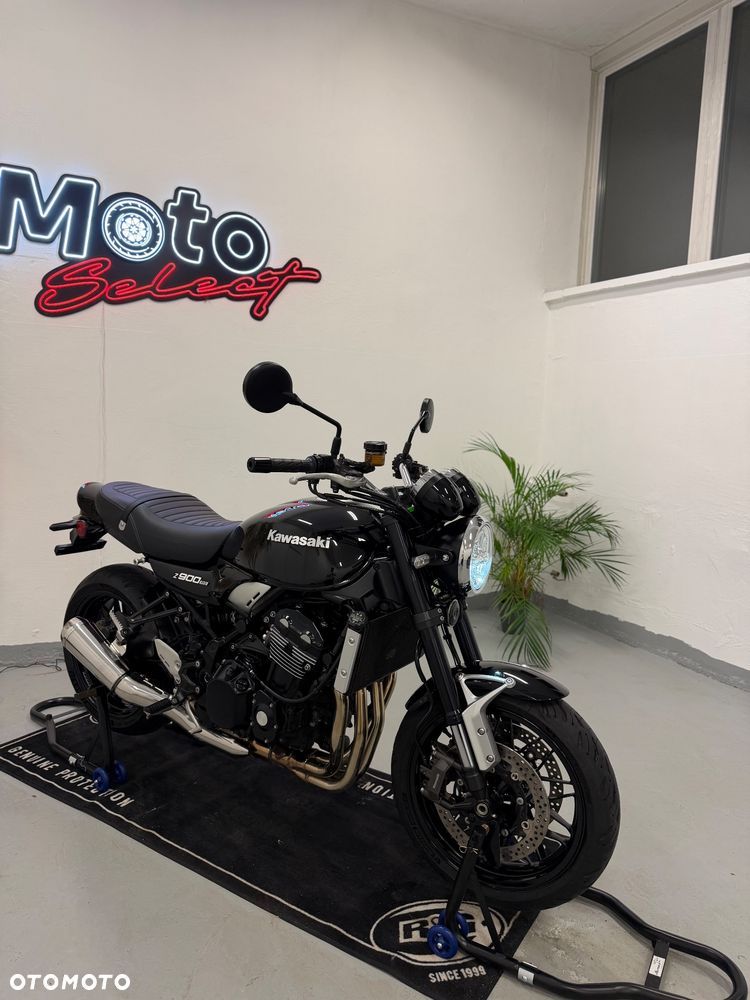 Kawasaki Z 900 RS - 2