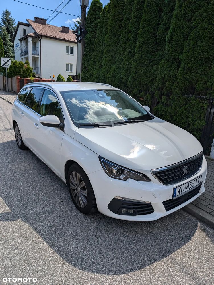 Peugeot 308 1.5 BlueHDi Allure S&S EAT8 - 2
