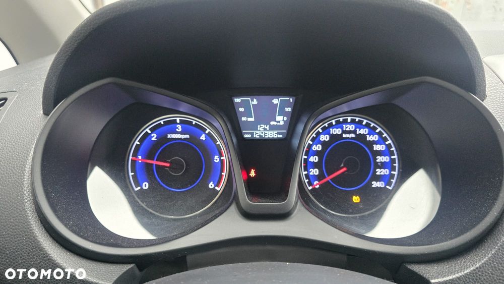 Hyundai ix20 1.4 CRDi Trend - 30