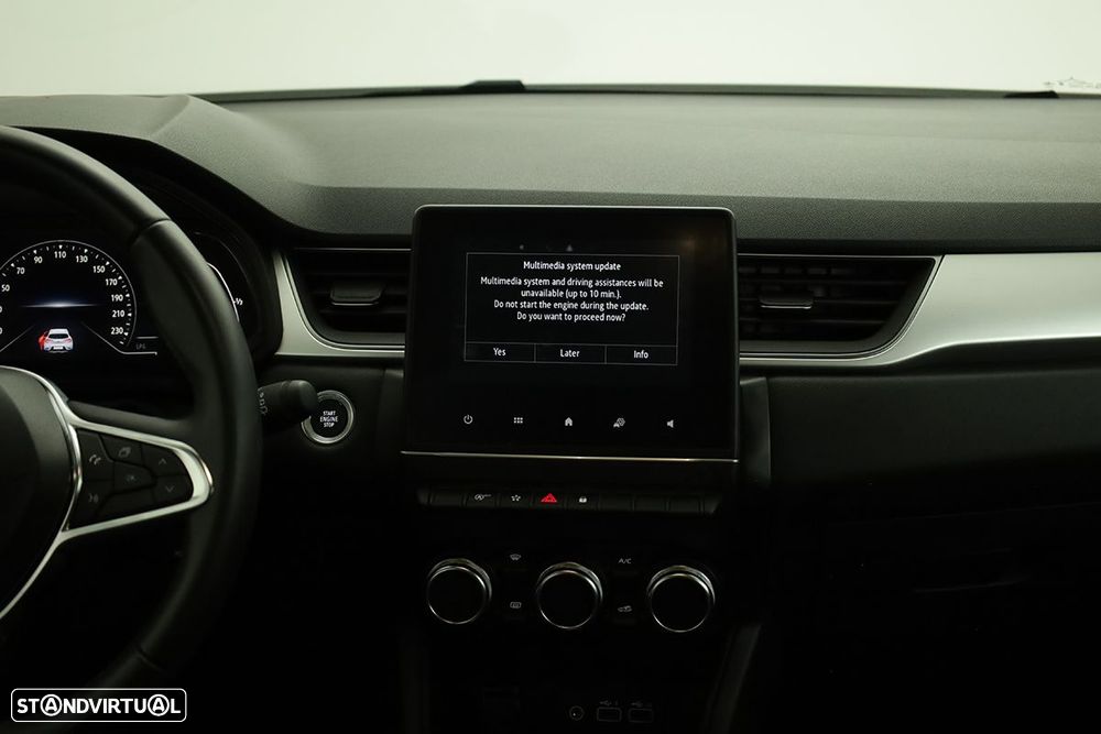 Renault Captur 1.0 TCe Techno Bi-Fuel - 9