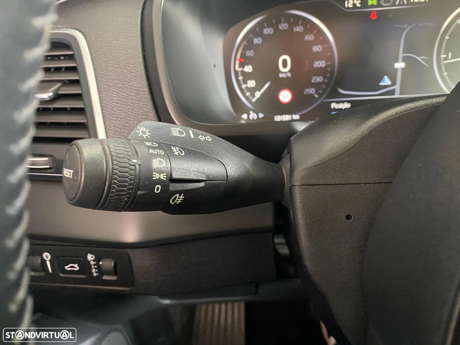 Volvo XC 90 2.0 D4 Kinetic - 11