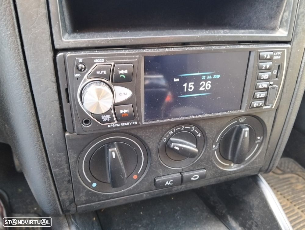 VW Golf 1.9 TDi Highline - 14