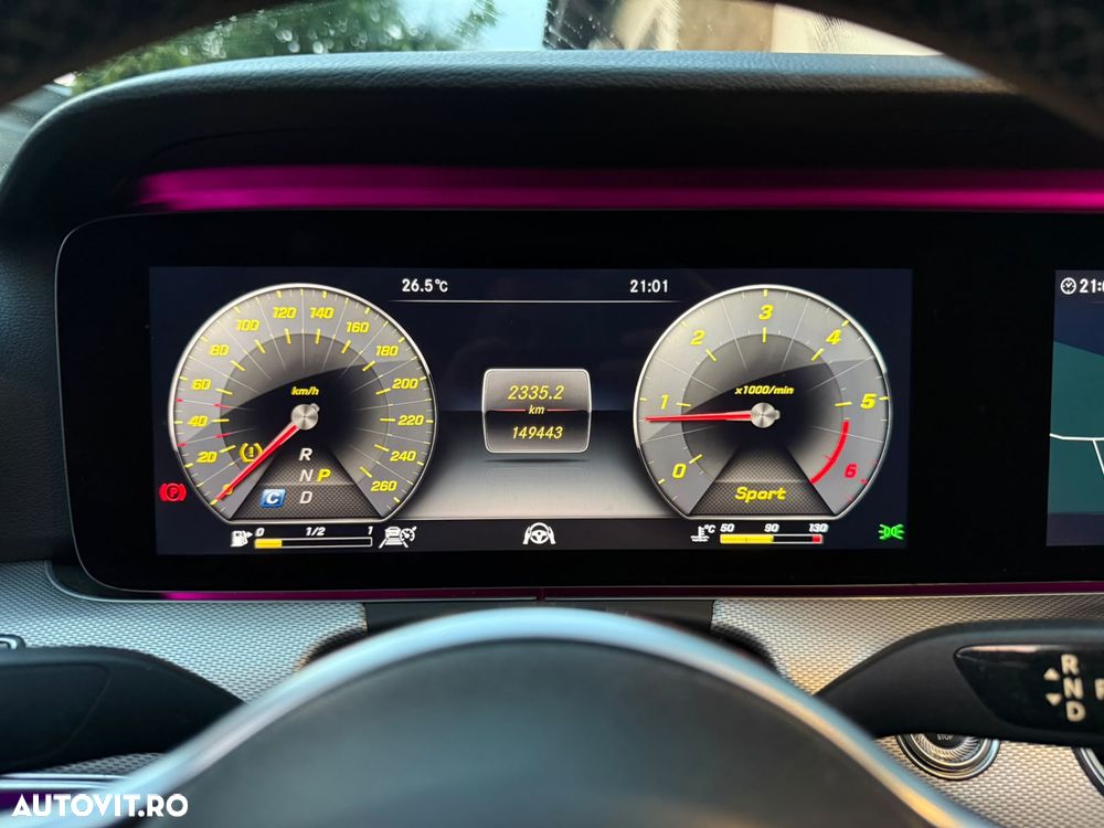 Mercedes-Benz E 220 d 4MATIC Aut. - 16