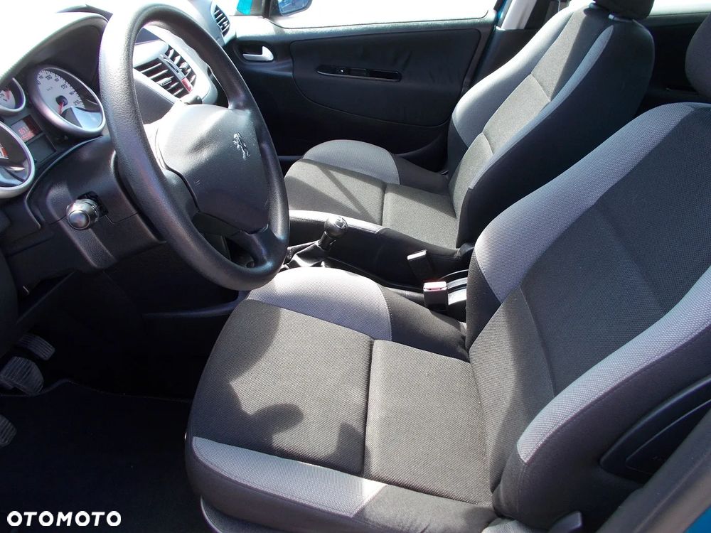 Peugeot 207 75 Tendance - 17
