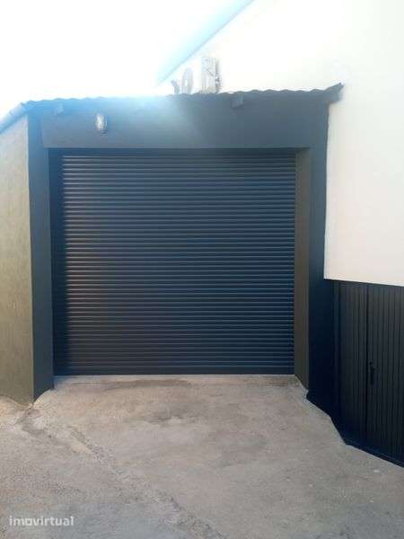 Vendo moradia restaurada - Grande imagem: 2/3