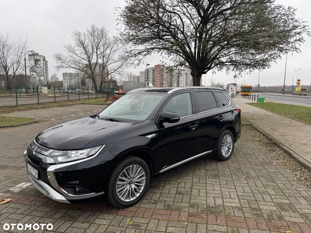 Mitsubishi Outlander - 20