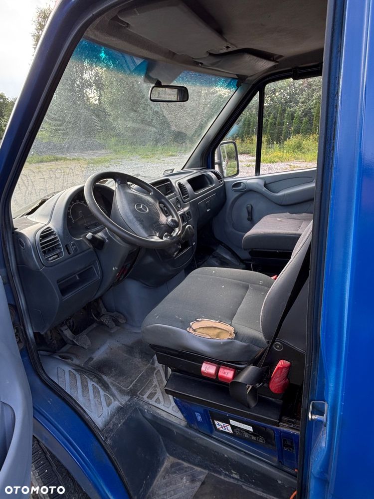 Mercedes-Benz Sprinter - 7