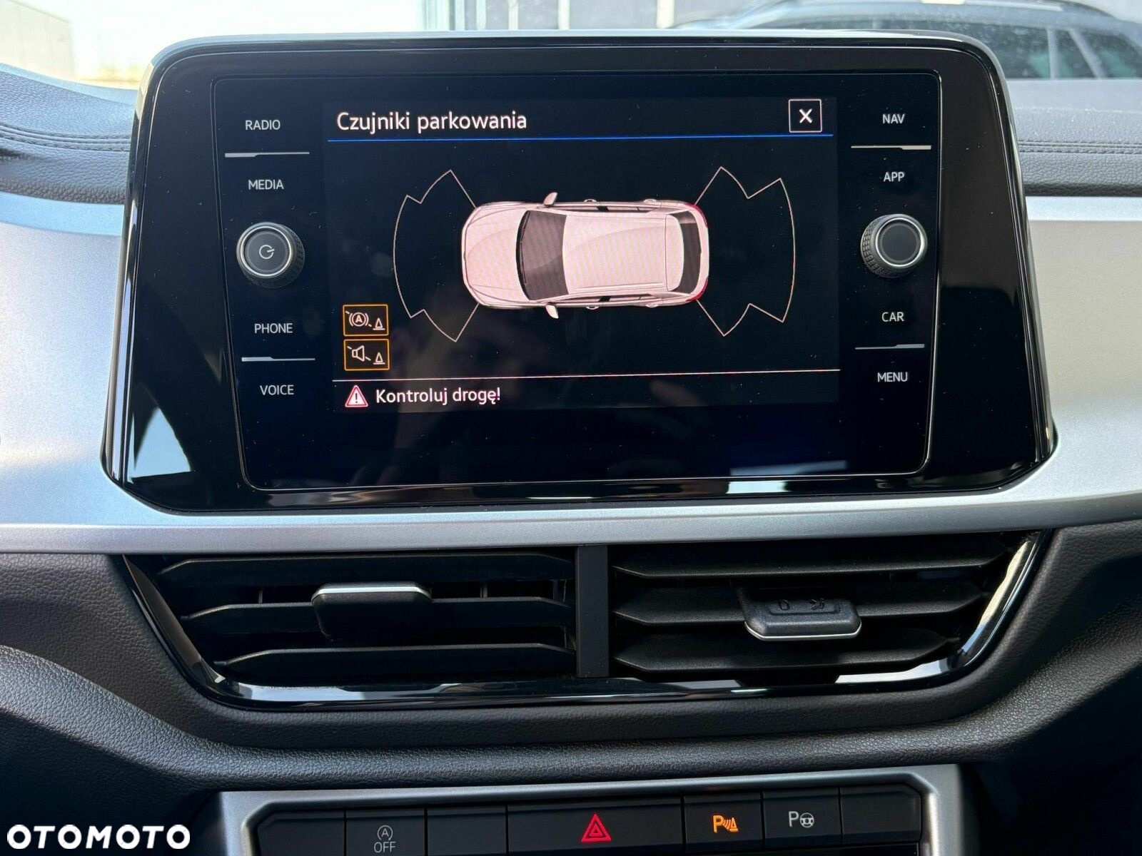 Volkswagen T-Roc 1.5 TSI Life - 19