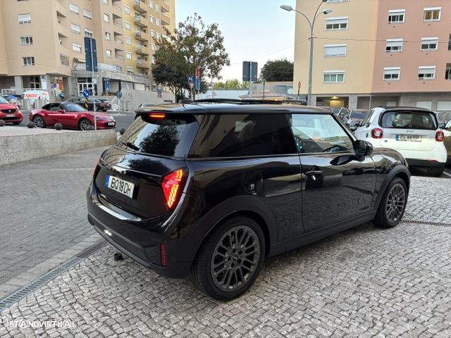 MINI 3 Portas Cooper C Essential - 33