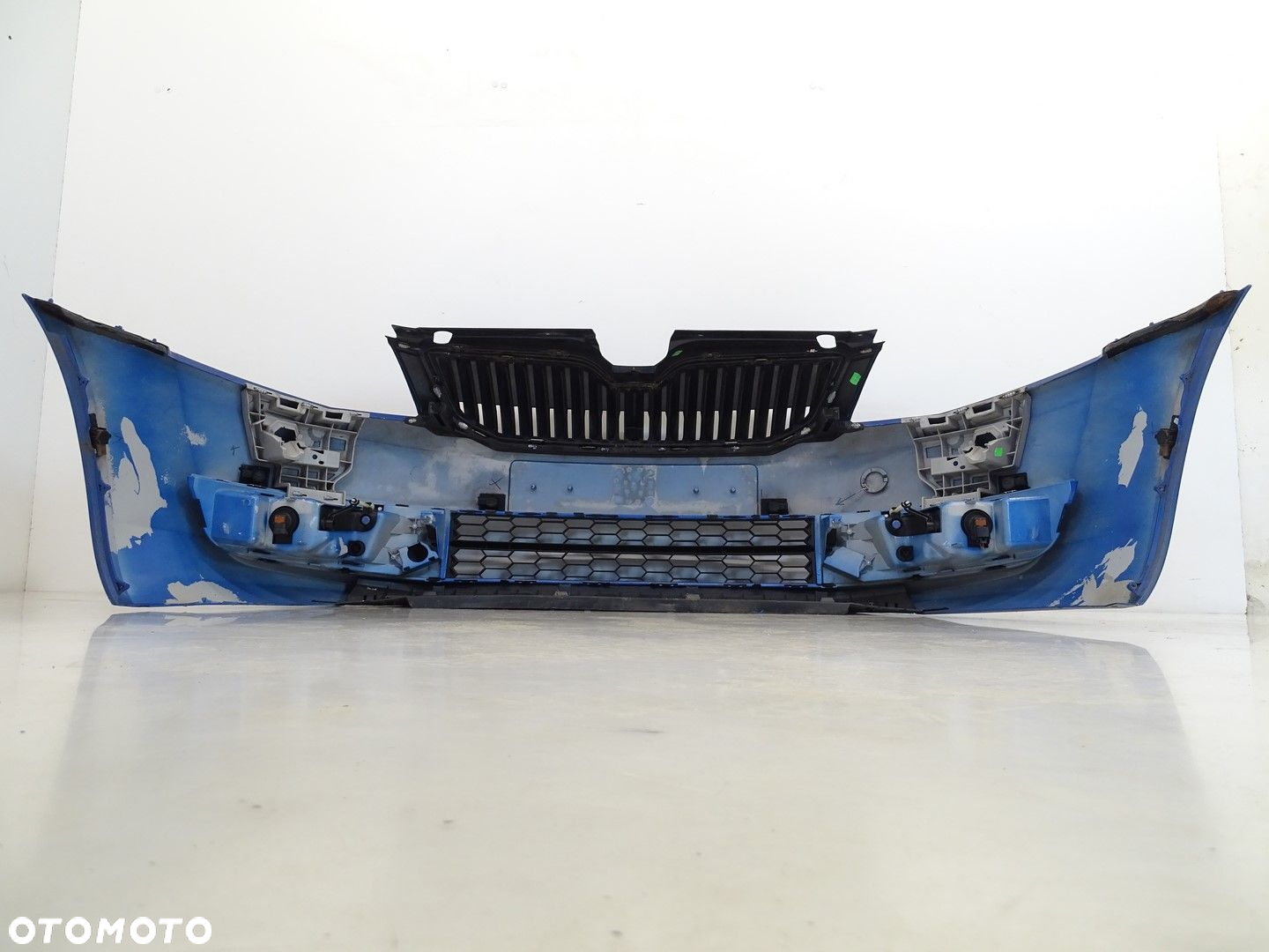 KPL ZDERZAK PRZÓD PRZEDNI POD 6X PDC SKODA OCTAVIA III 5E 12-16R LF5W - 12