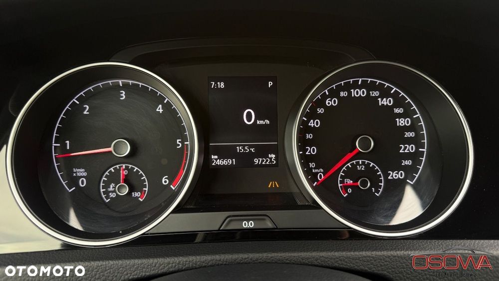 Volkswagen Golf Variant 2.0 TDI SCR DSG R-Line - 27