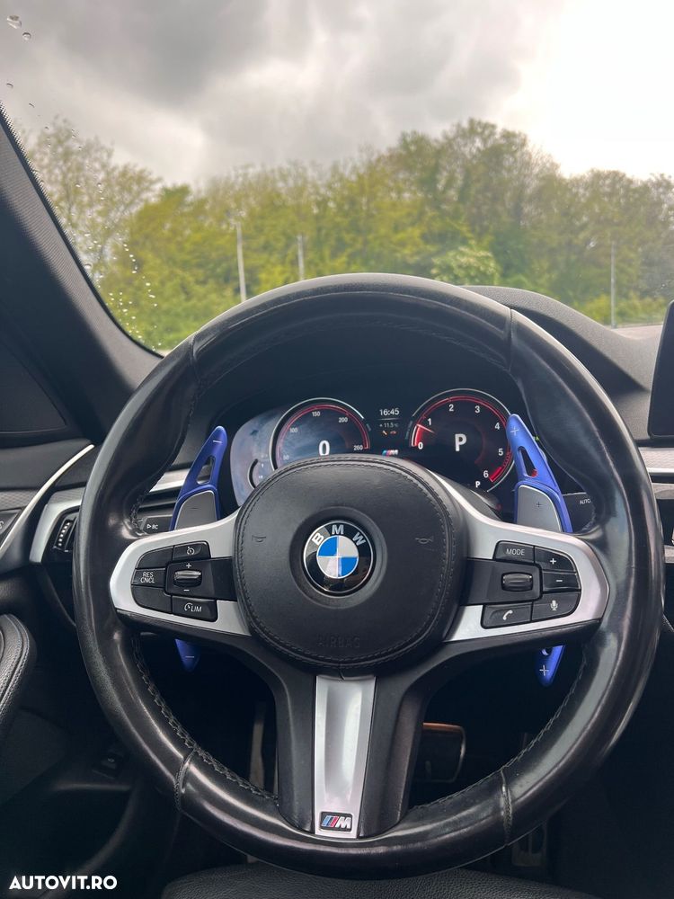 BMW Seria 5 540d xDrive AT - 9