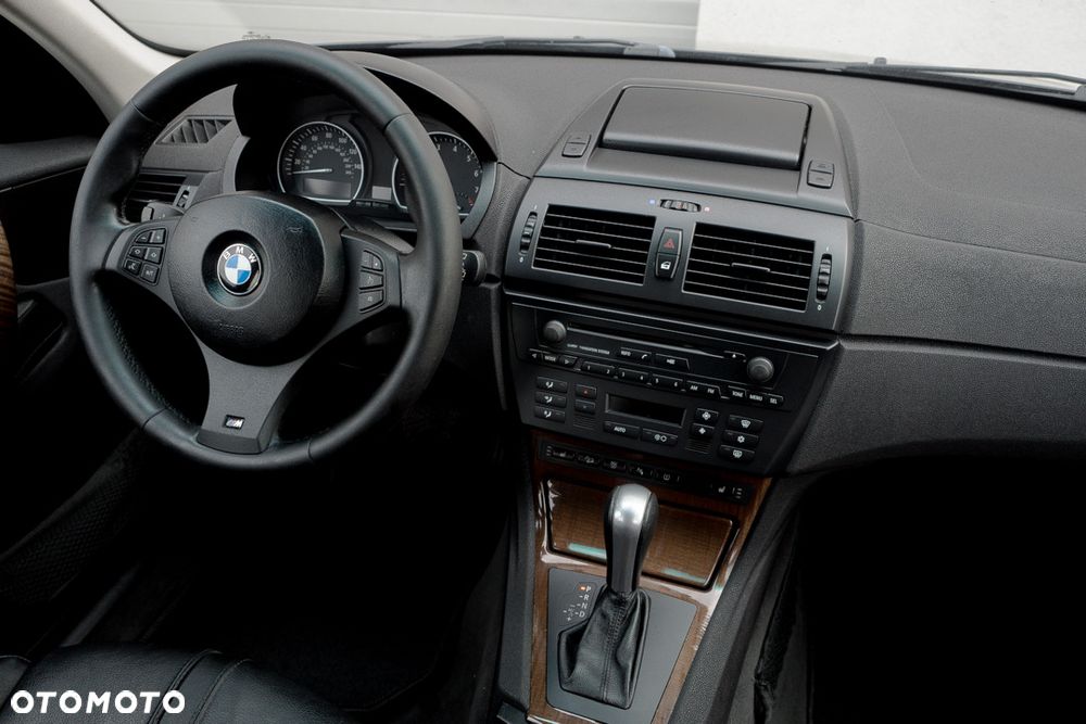 BMW X3 3.0i - 35