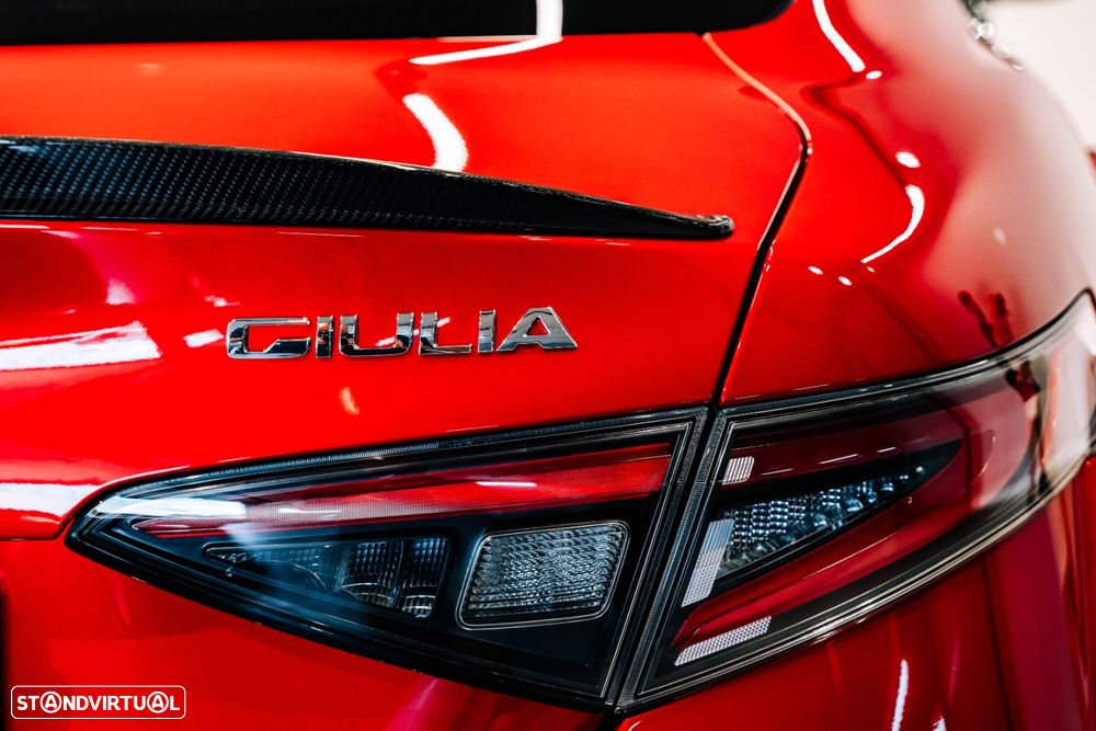 Alfa Romeo Giulia 2.9 Bi-Turbo Quadrifoglio AT8 - 12