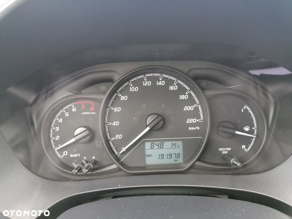 Toyota Yaris 1.0 Active - 9