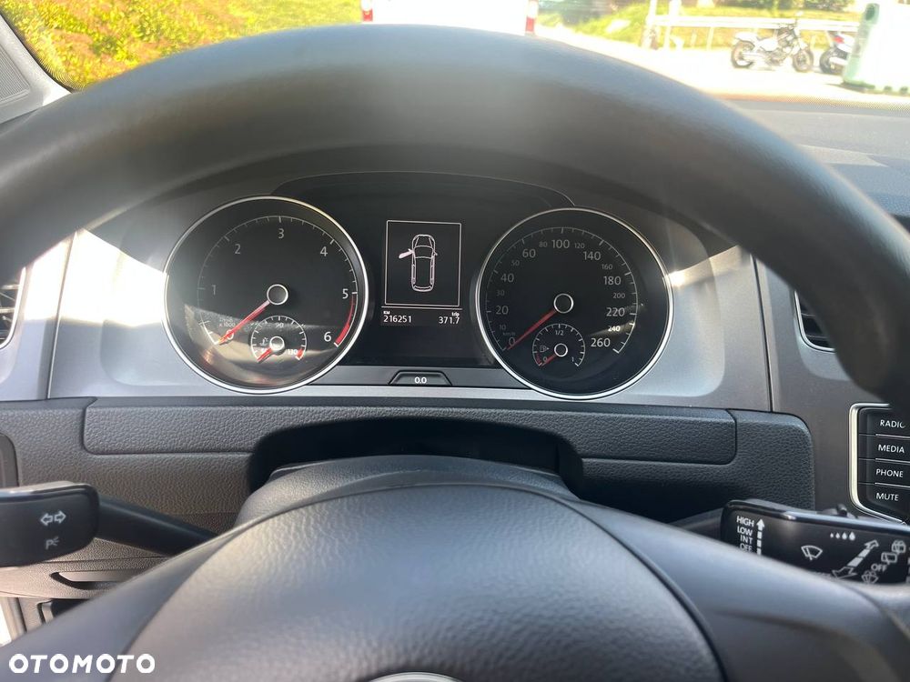 Volkswagen Golf 1.6 TDI BMT Highline DSG - 10