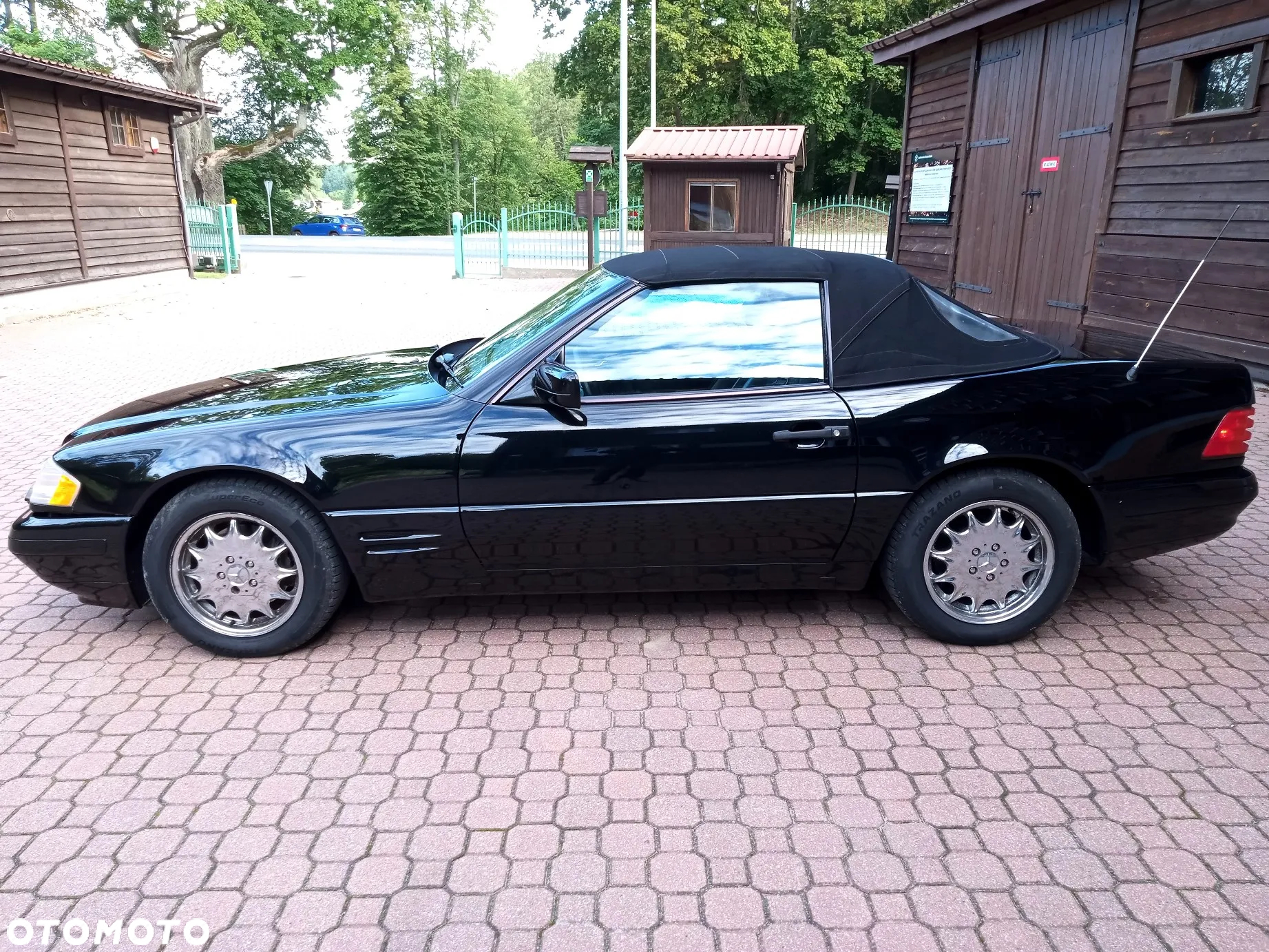 Mercedes-Benz SL 500 - 11