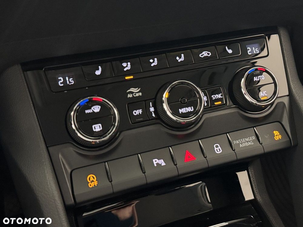 Skoda Karoq 1.5 TSI ACT Selection DSG - 26