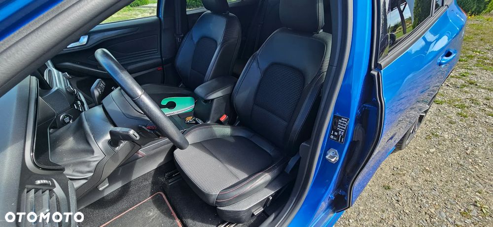 Ford Focus 2.0 TDCi ST-2 PowerShift - 13