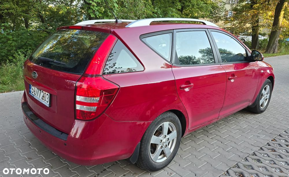 Kia Ceed - 2