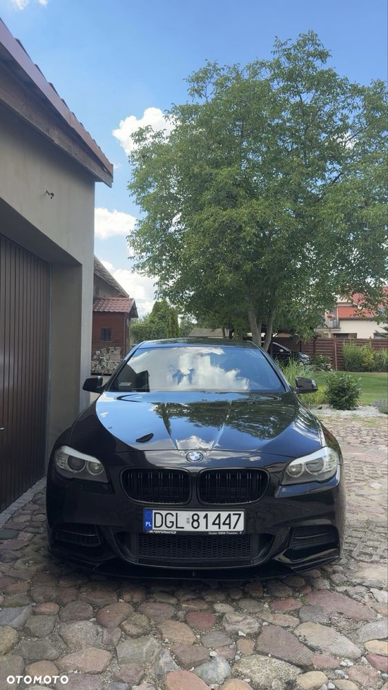 BMW F10 2011 photo 2