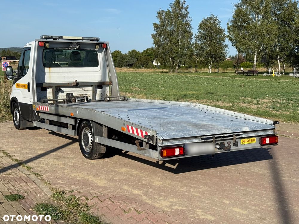 Iveco Daily - 8