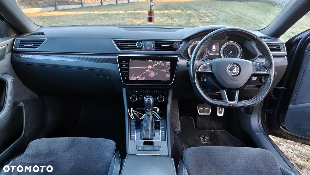 Skoda Superb 1.5 TSI ACT DSG Sportline - 12