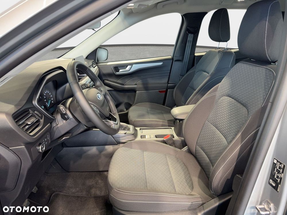 Ford Kuga - 13