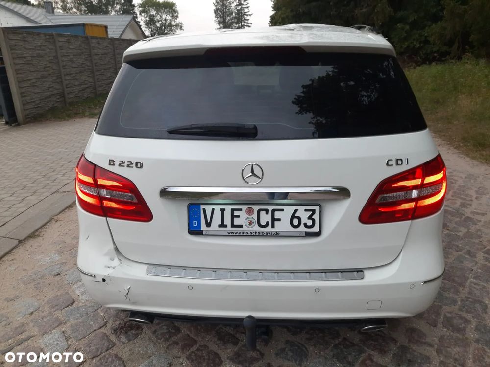Mercedes-Benz Klasa B 220 CDI - 8